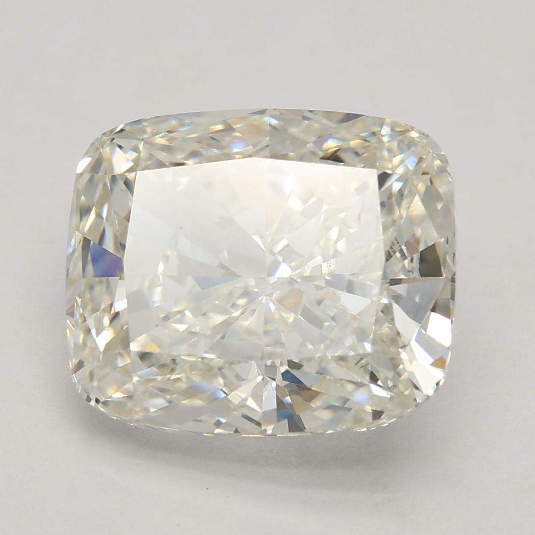 3.34 ct Cushion Brilliant diamond
