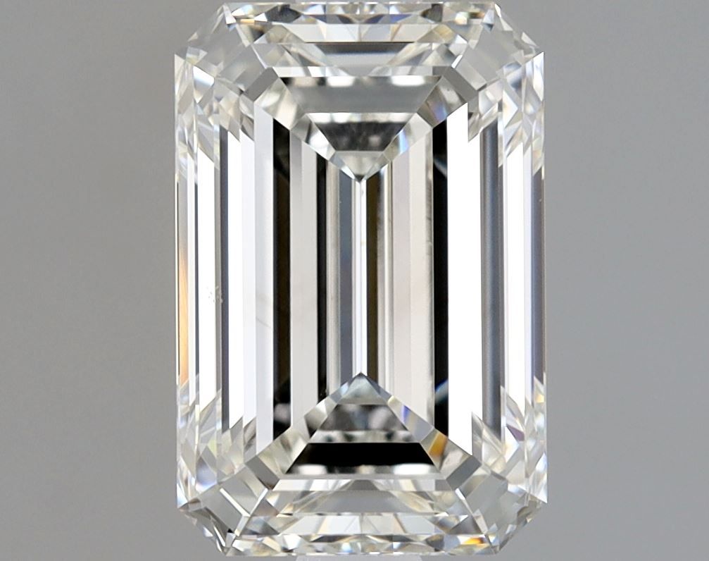 1.70 ct Emerald diamond