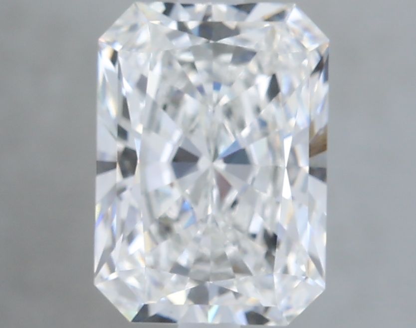 2.59 ct. radiant Lab Grown Diamond front image