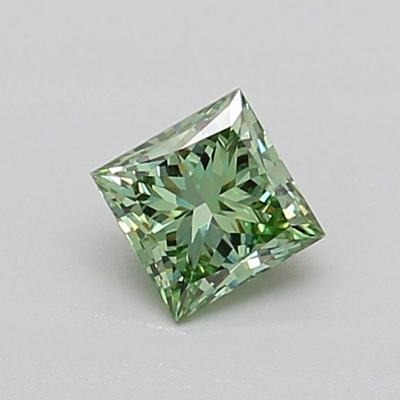 0.42 CT Fancy Vivid Green PRINCESS