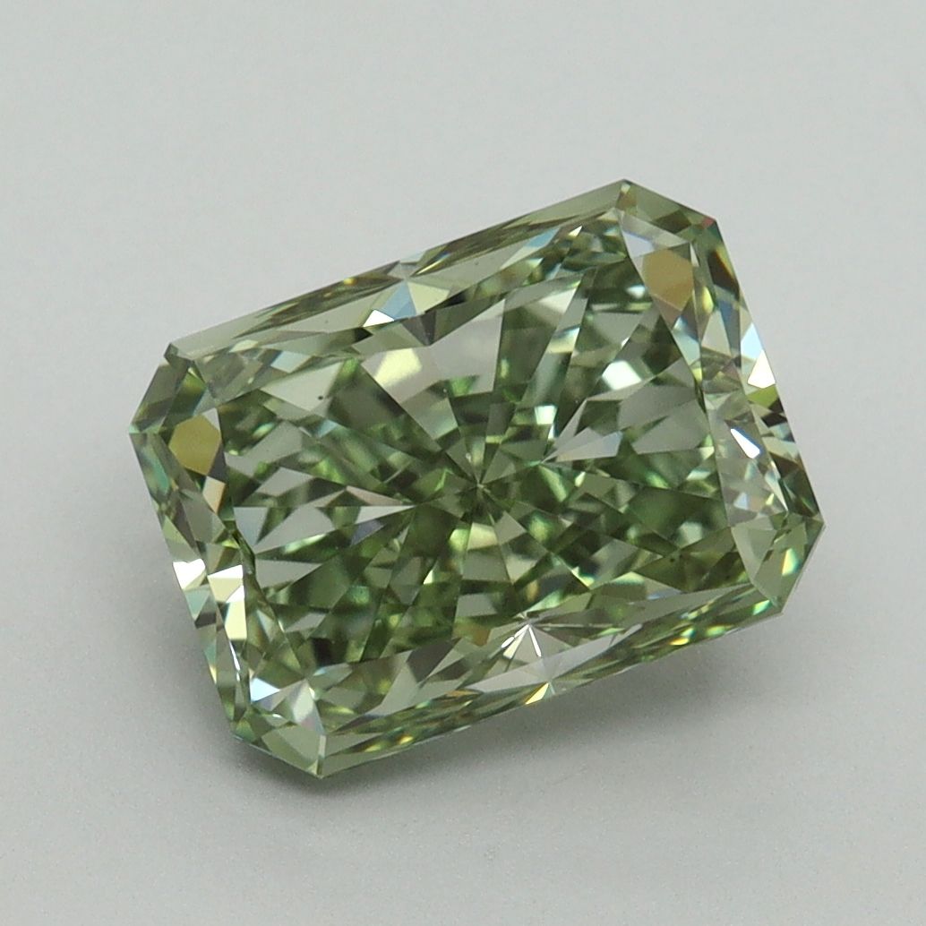 3.14 ct Radiant diamond