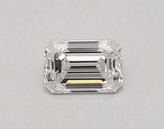 0.47 ct lab-grown Emerald Diamond