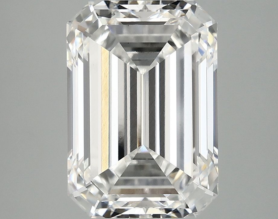 4.05 ct. emerald Lab Grown Diamond front image