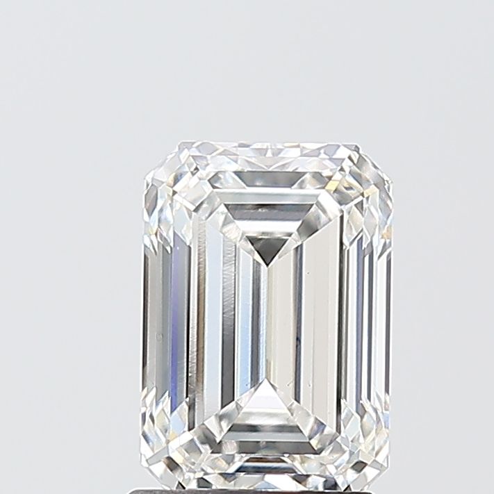 1.60 ct Emerald diamond