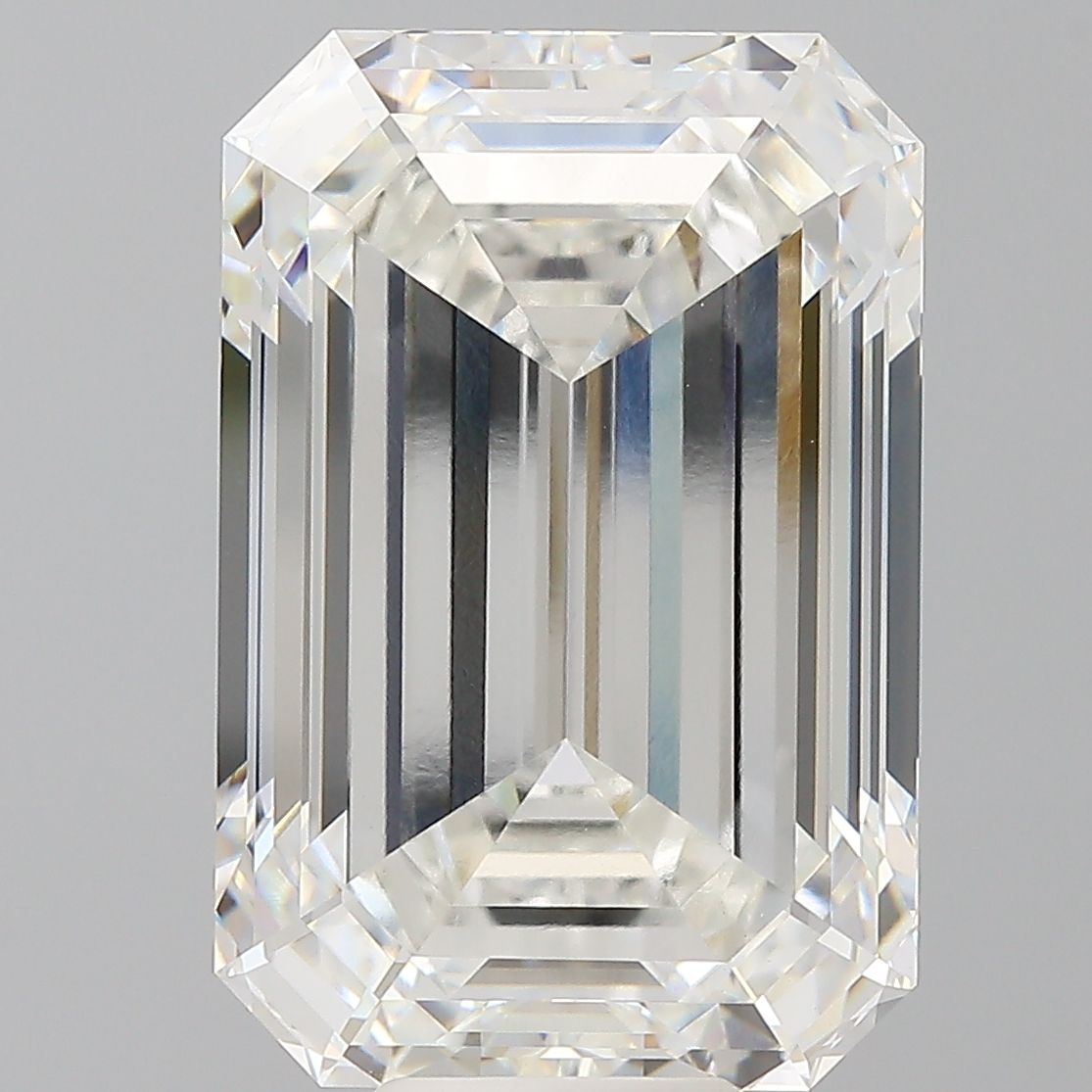 12.59 ct. emerald Lab Grown Diamond front image