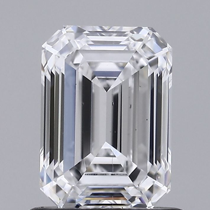0.90 ct. emerald Lab Grown Diamond front image