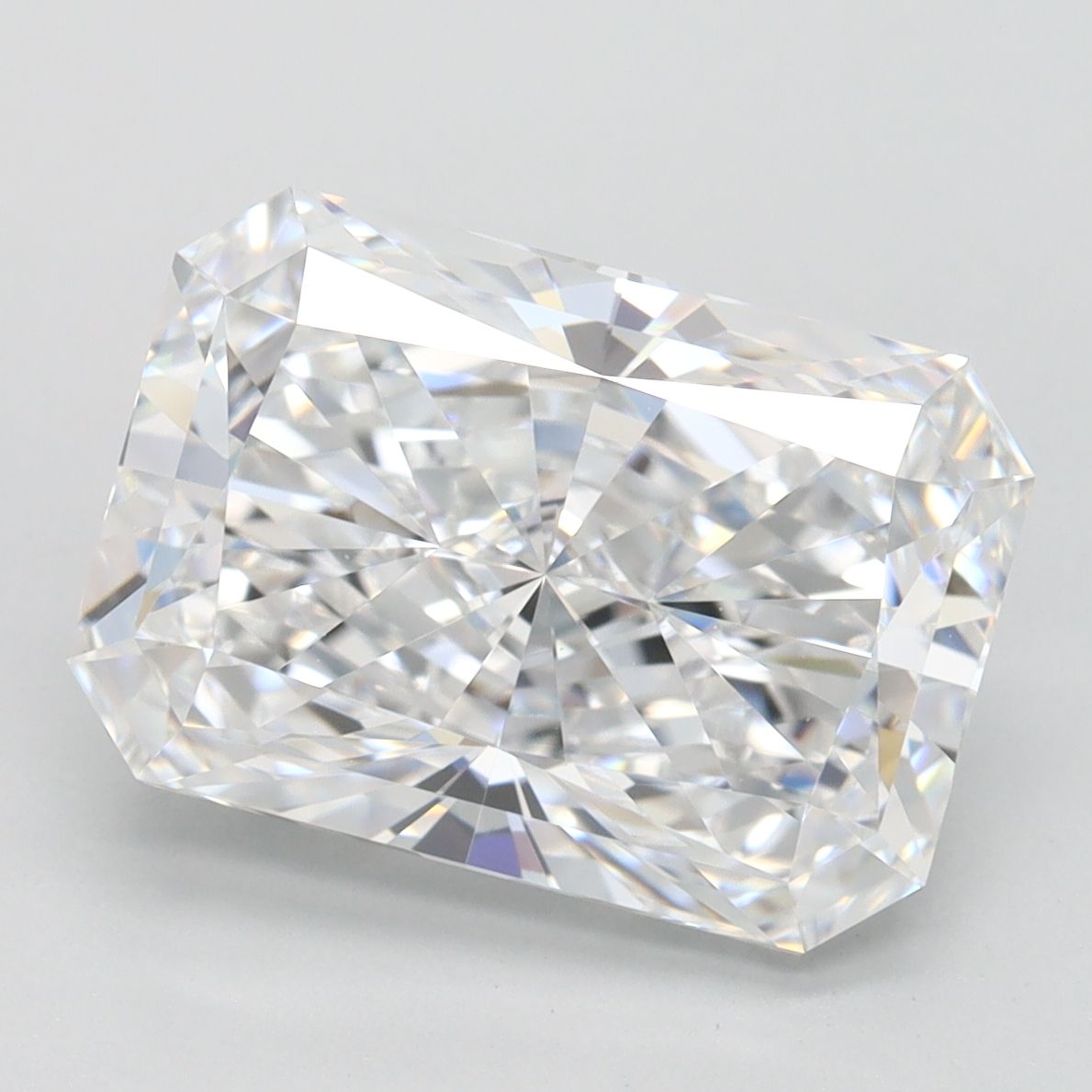 4.15 ct. radiant Lab Grown Diamond front image