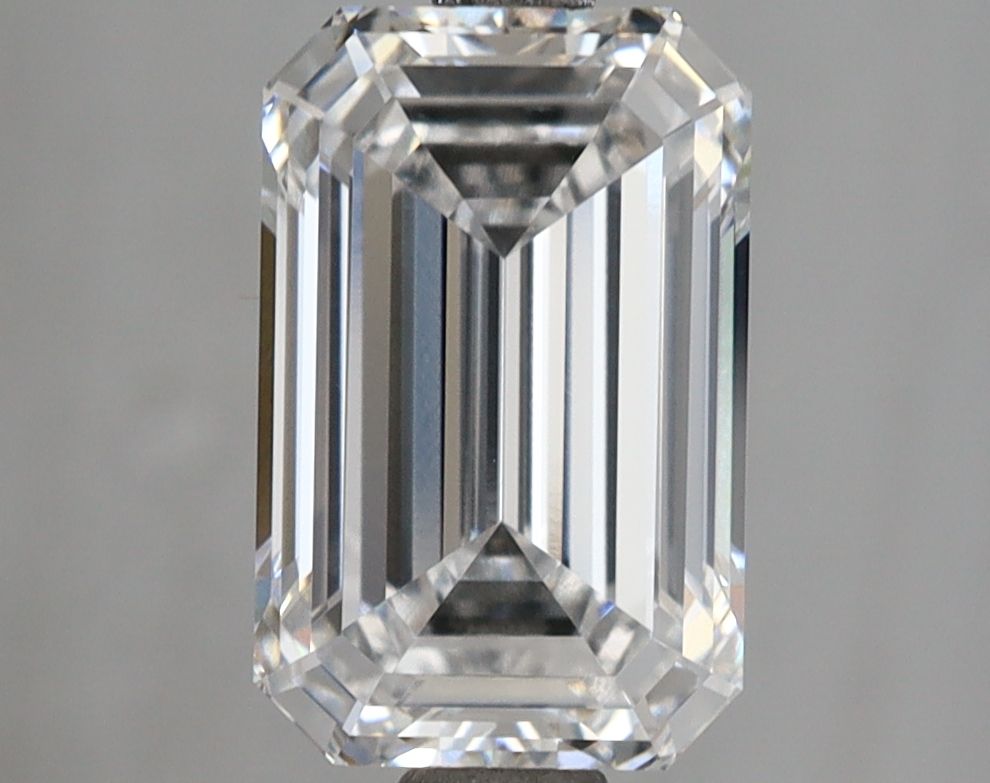 3.09 ct. emerald Lab Grown Diamond front image