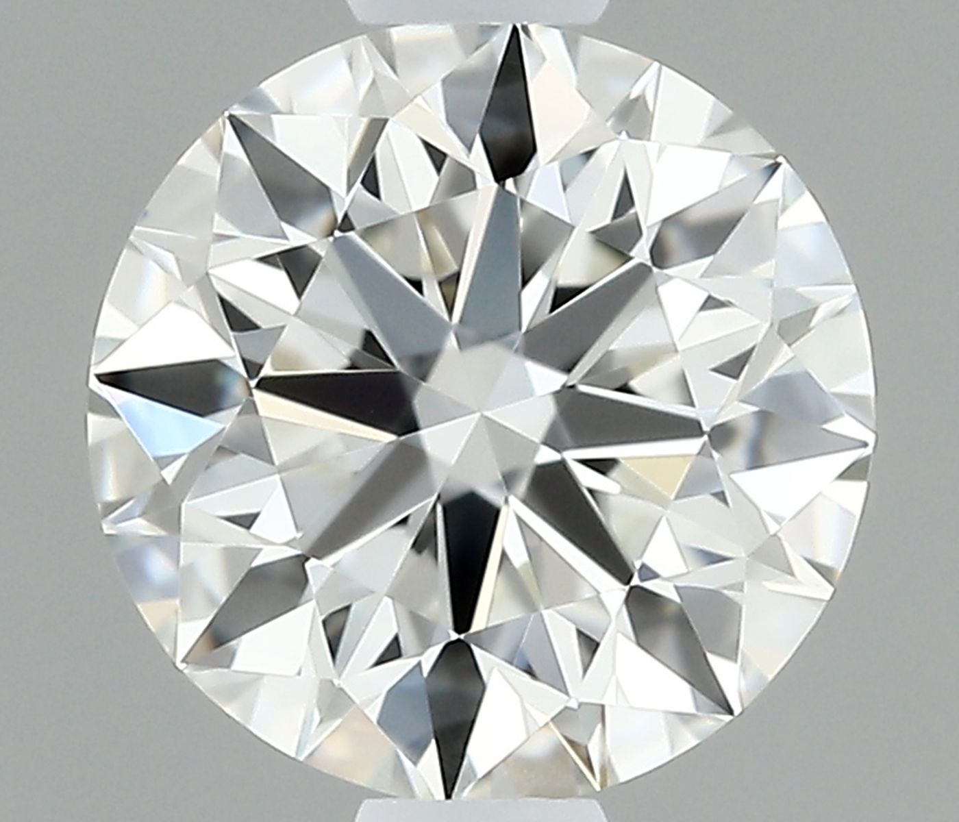 0.67 ct Round diamond