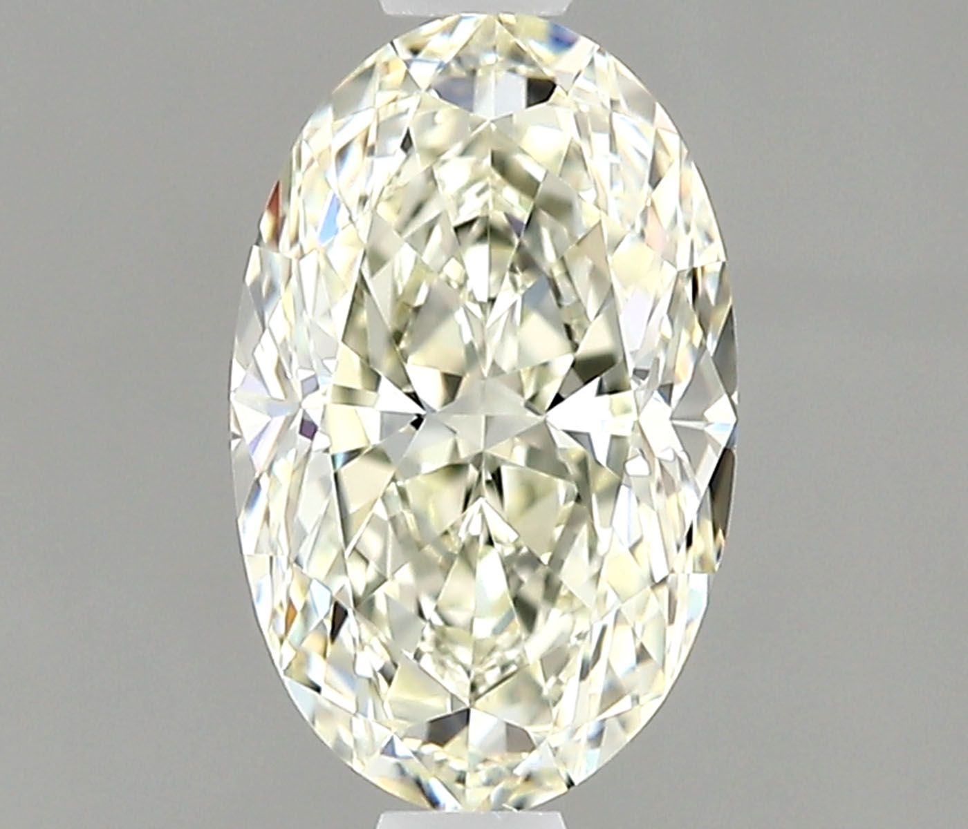 1.13 ct Oval diamond