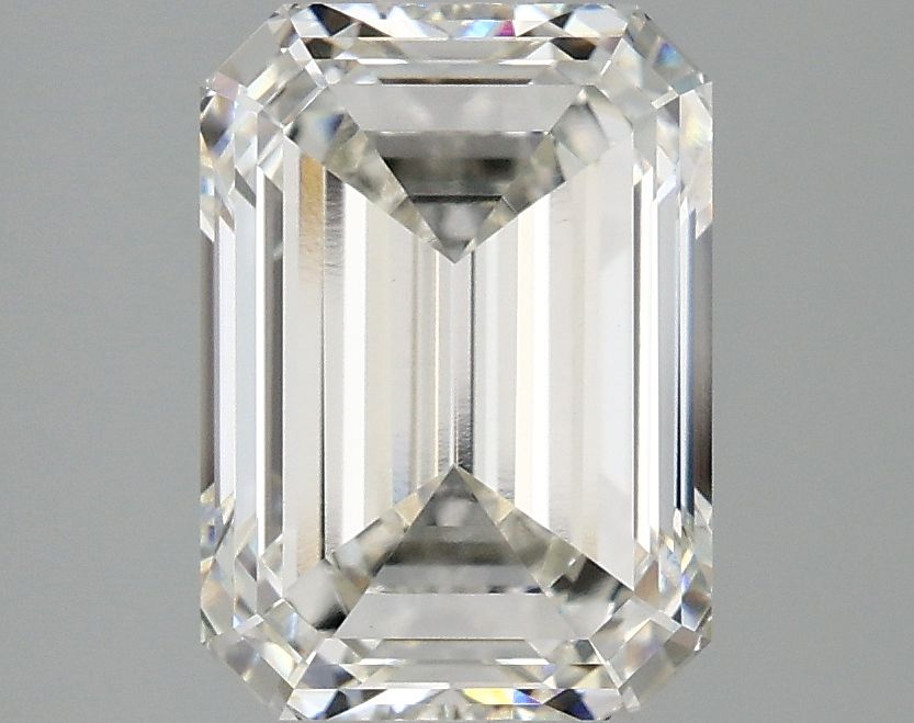 3.03 ct lab-grown Emerald Diamond