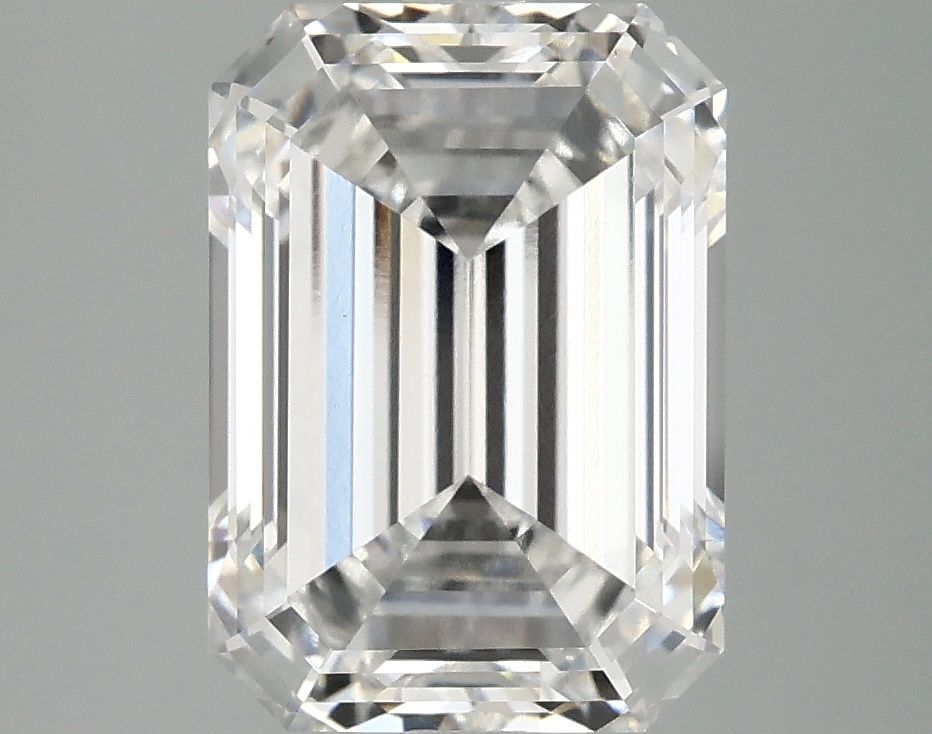 4.10 ct. emerald Lab Grown Diamond front image