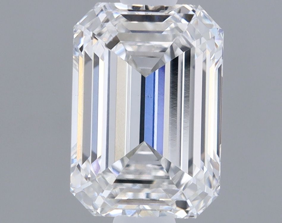 1.10 ct. emerald Lab Grown Diamond front image