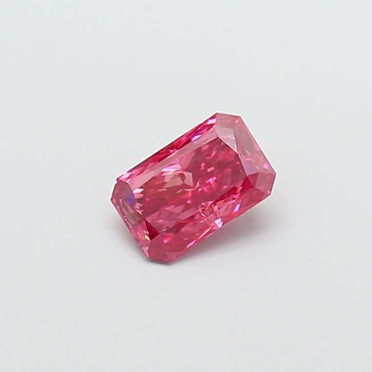 0.80 ct Radiant diamond
