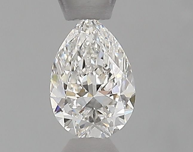 0.40 ct Pear diamond