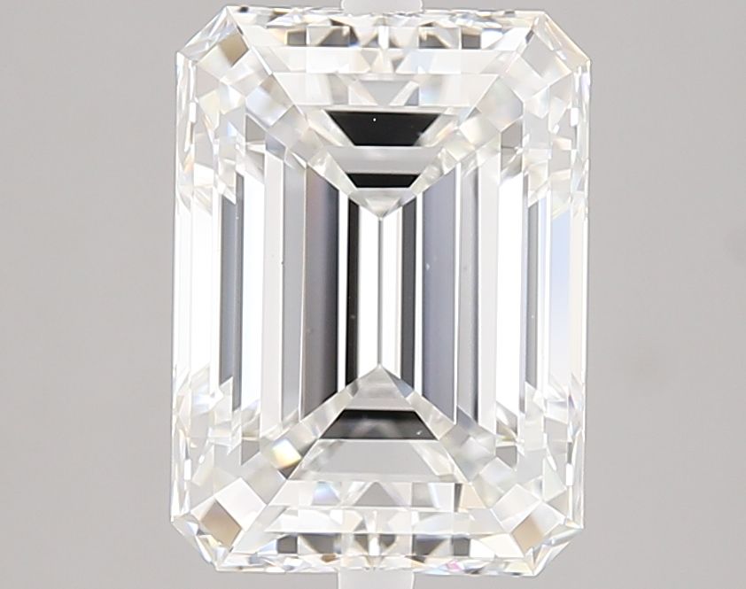 3.01 ct Emerald diamond