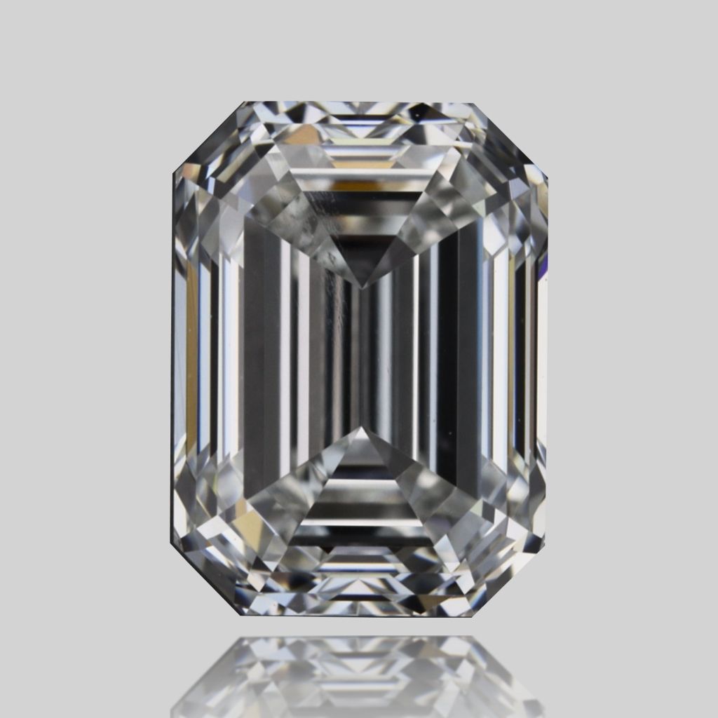 0.70 ct Emerald diamond