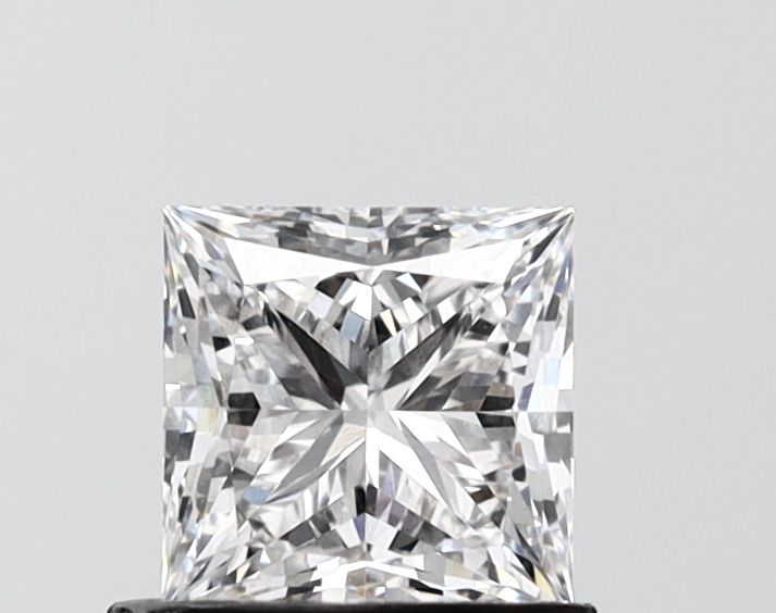 1.06 ct lab-grown Princess Diamond