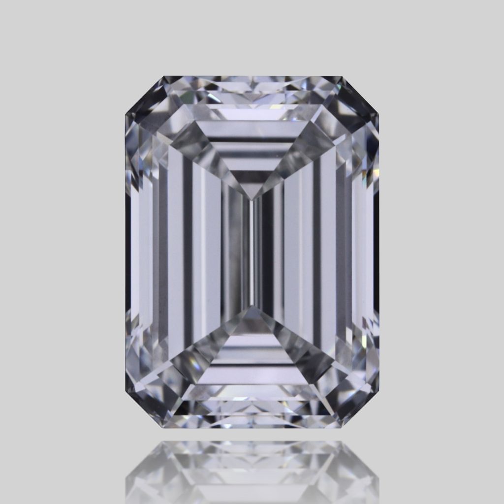0.70 ct Emerald diamond