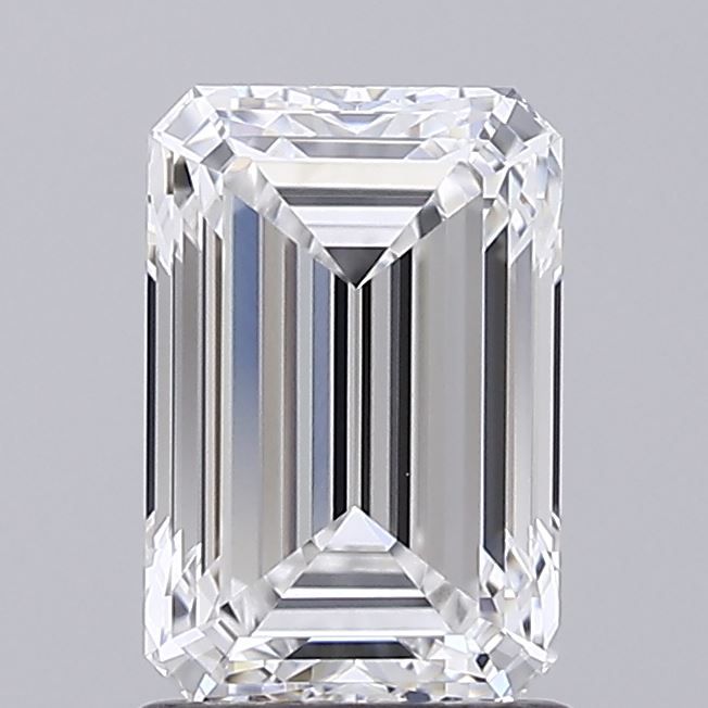 1.57 ct. emerald Lab Grown Diamond front image