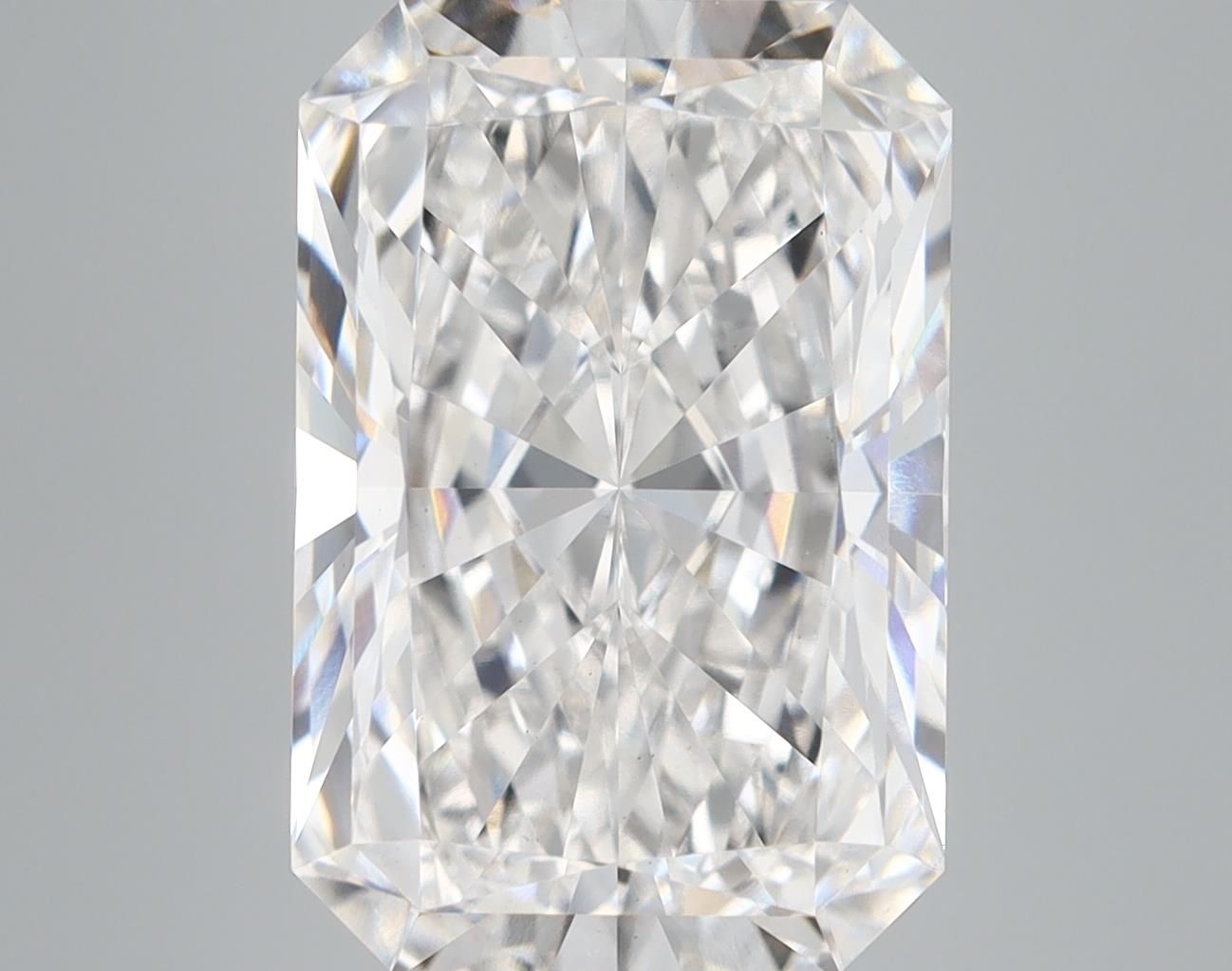 7.39 ct. radiant Lab Grown Diamond front image