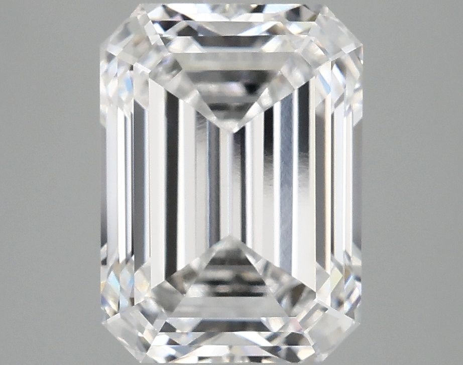 4.06 ct. emerald Lab Grown Diamond front image