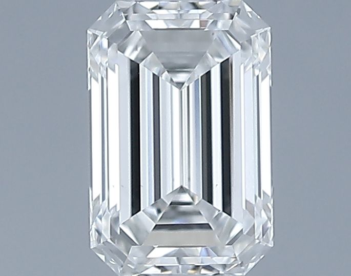 0.40 ct Emerald diamond