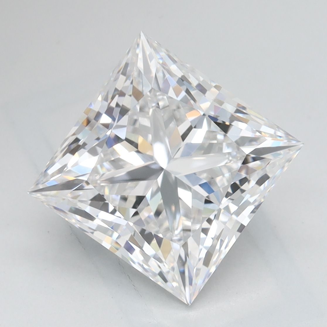 3.23 ct. princess Lab Grown Diamond front image