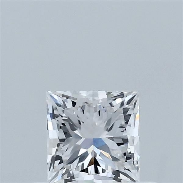 0.54 ct lab-grown Princess Diamond
