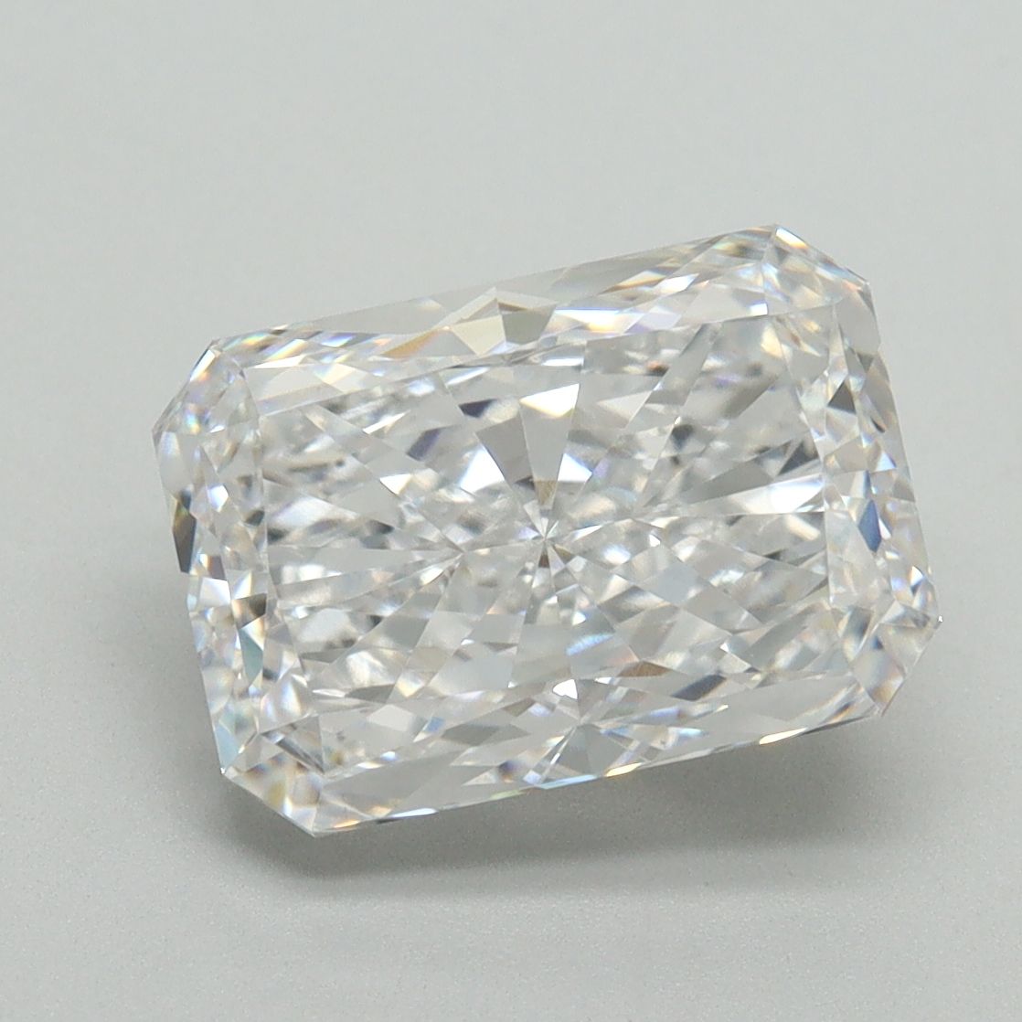 4.02 ct. radiant Lab Grown Diamond front image