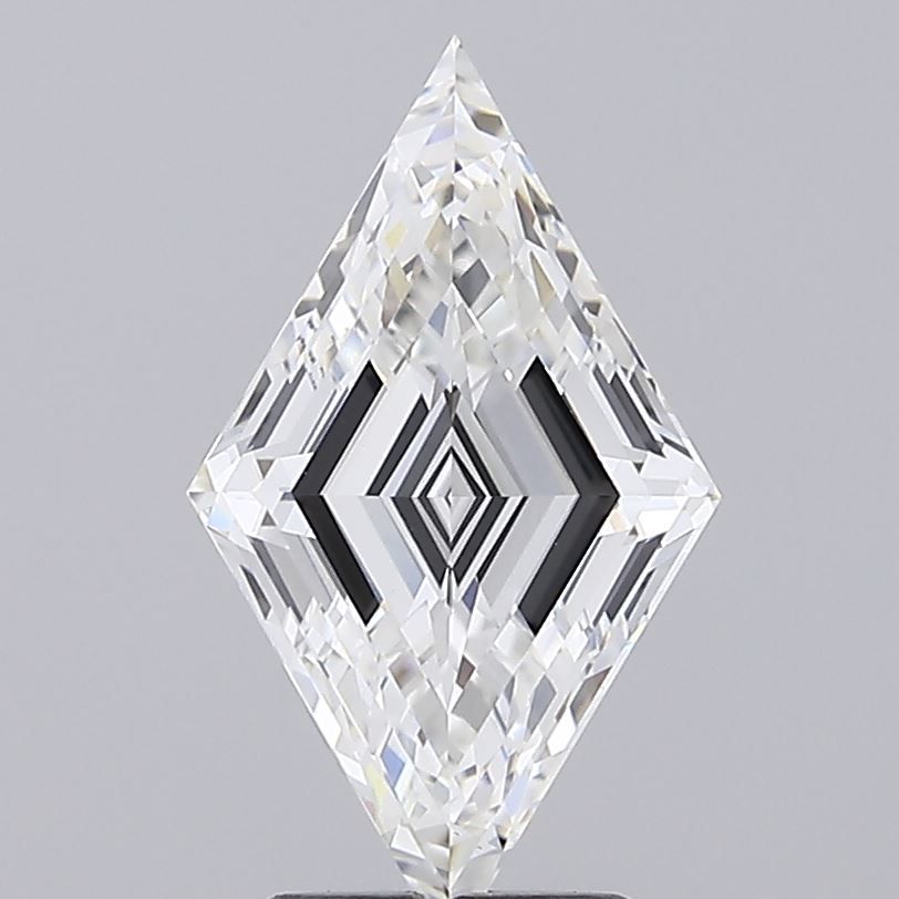 3.05 ct lab-grown Lozenge Diamond