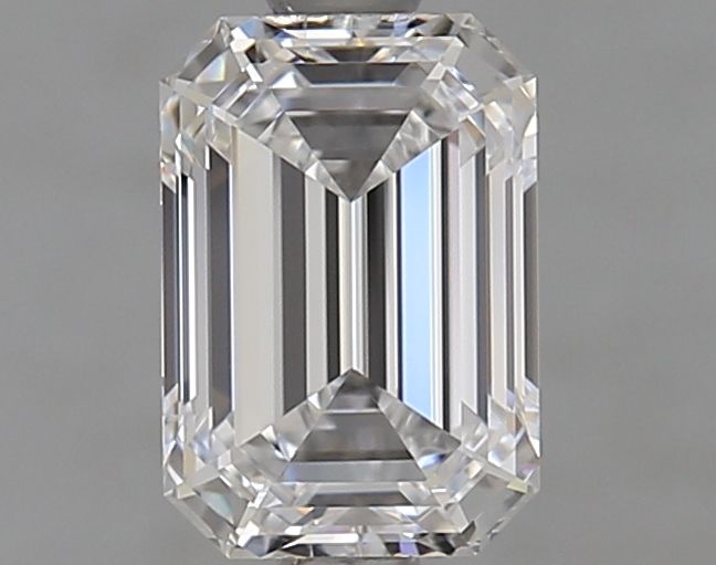 1.33 ct. emerald Lab Grown Diamond front image