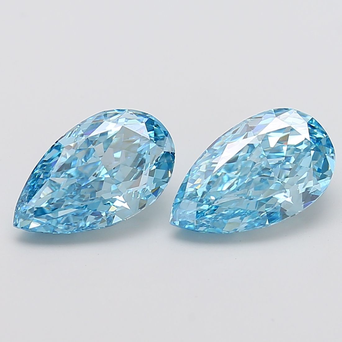 3.10 ct. pear Lab Grown Diamond front image