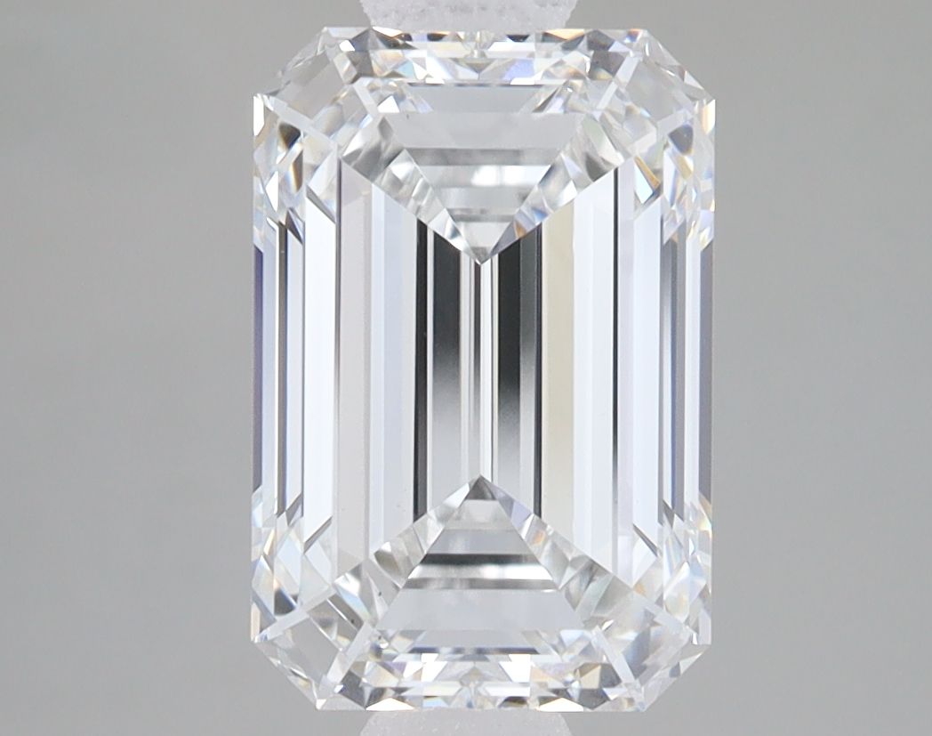 3.57 ct. emerald Lab Grown Diamond front image