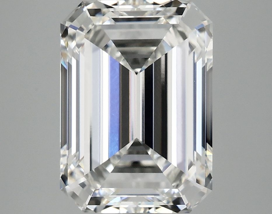 4.07 ct. emerald Lab Grown Diamond front image