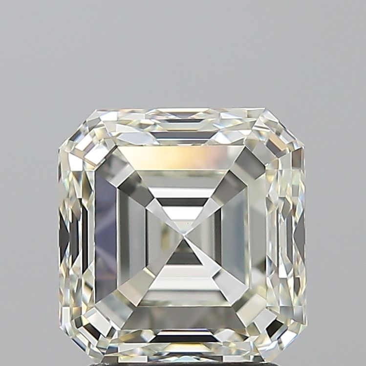 2.5 ct Square emerald Diamond
