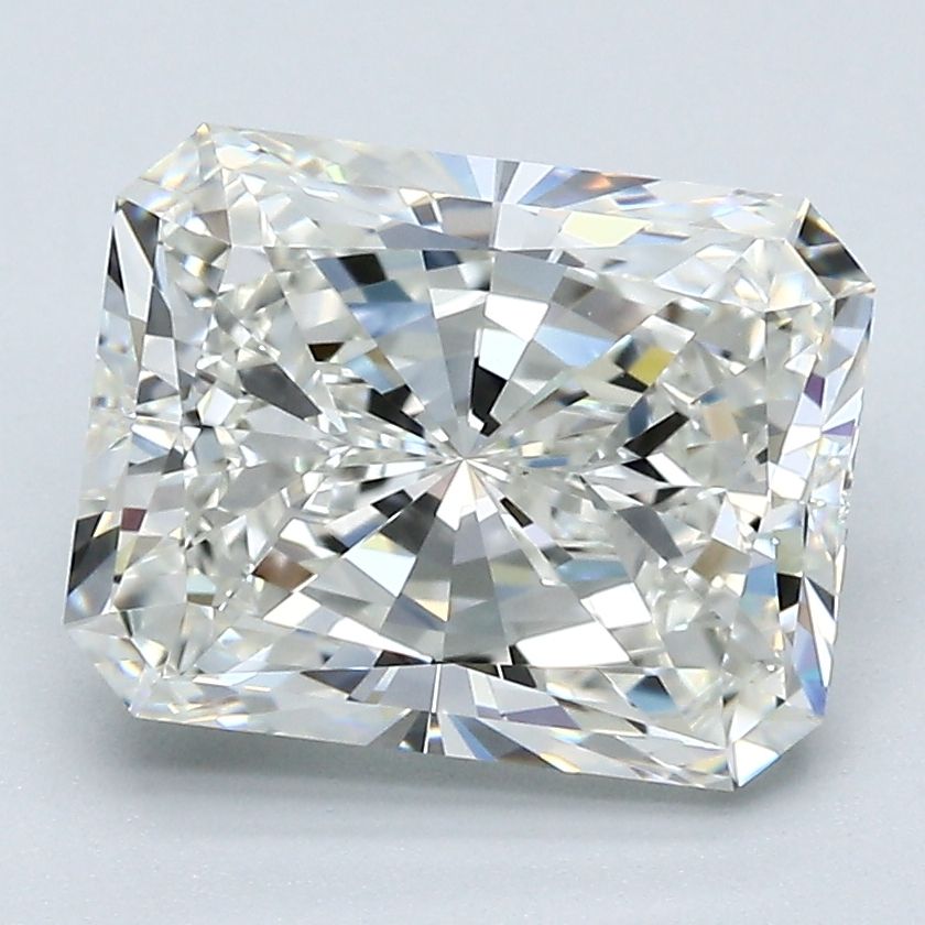 3.40 ct Radiant diamond