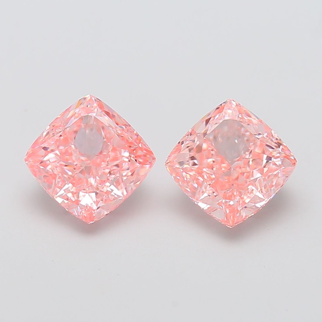 3.03 ct Cushion Modified diamond