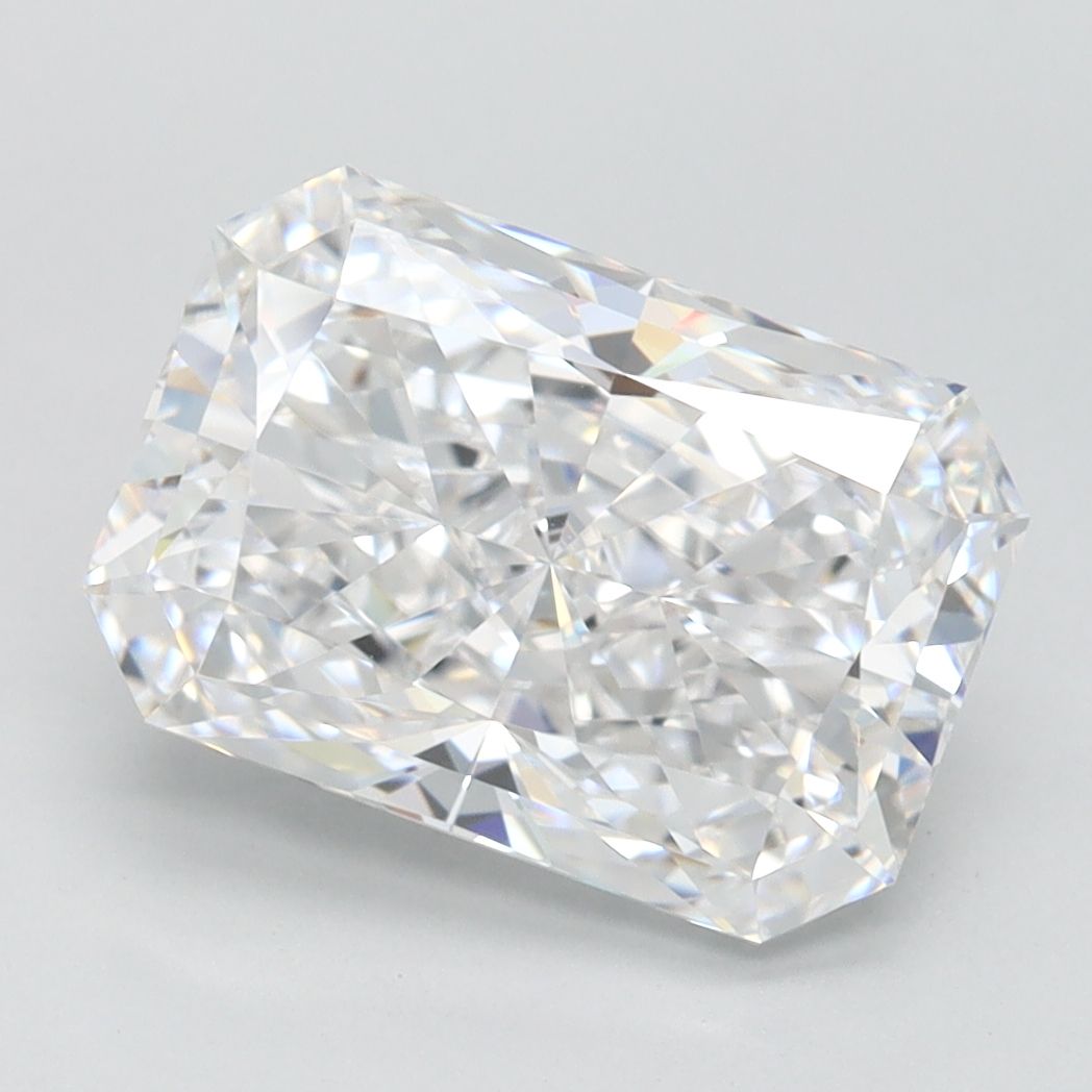 2.59 ct. radiant Lab Grown Diamond front image