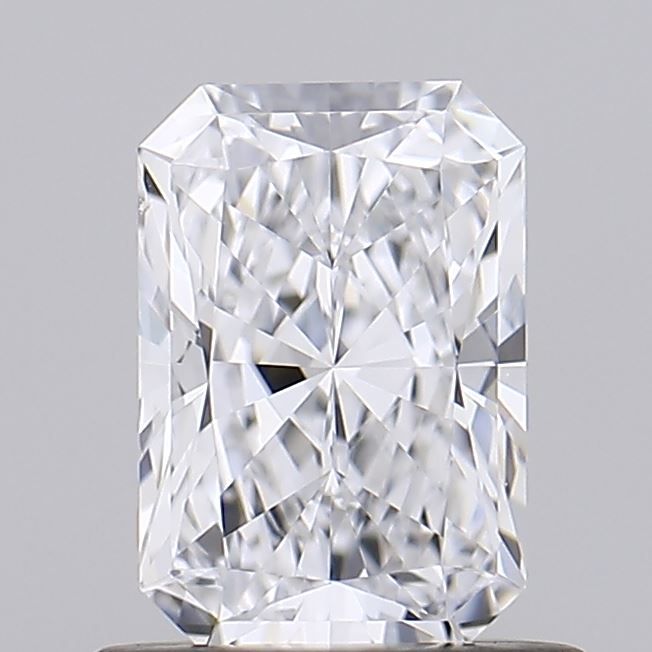 0.82ct Radiant diamond