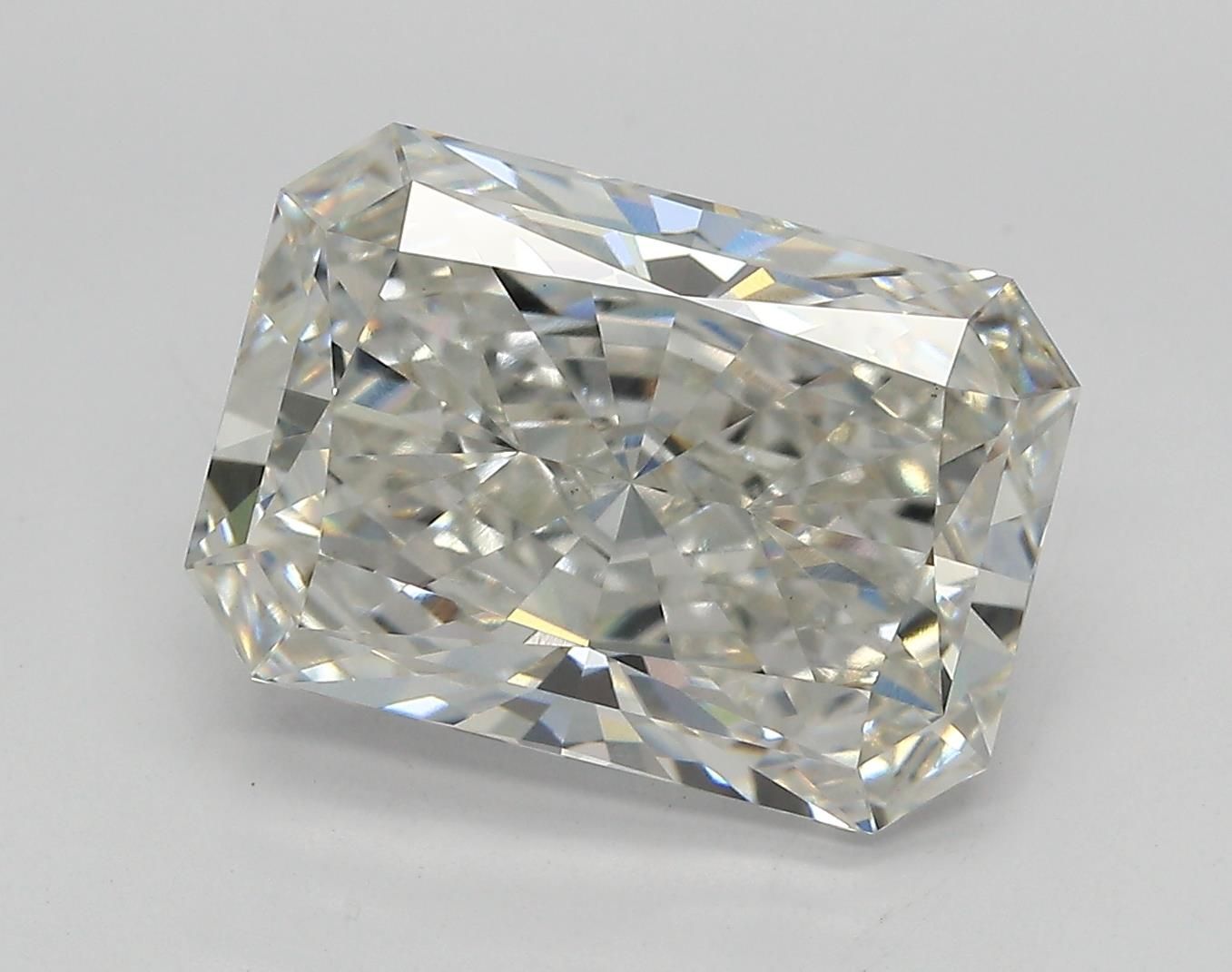5.09 ct. radiant Lab Grown Diamond front image