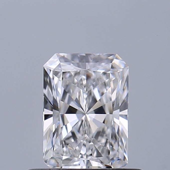 0.51 ct lab-grown Radiant Diamond