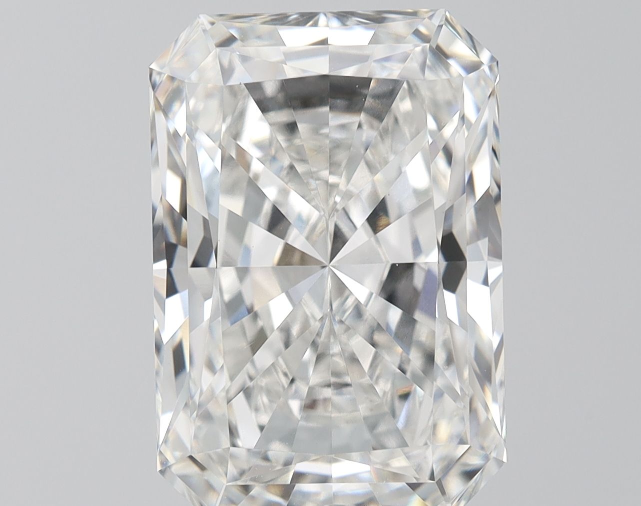 9.04 ct. radiant Lab Grown Diamond front image