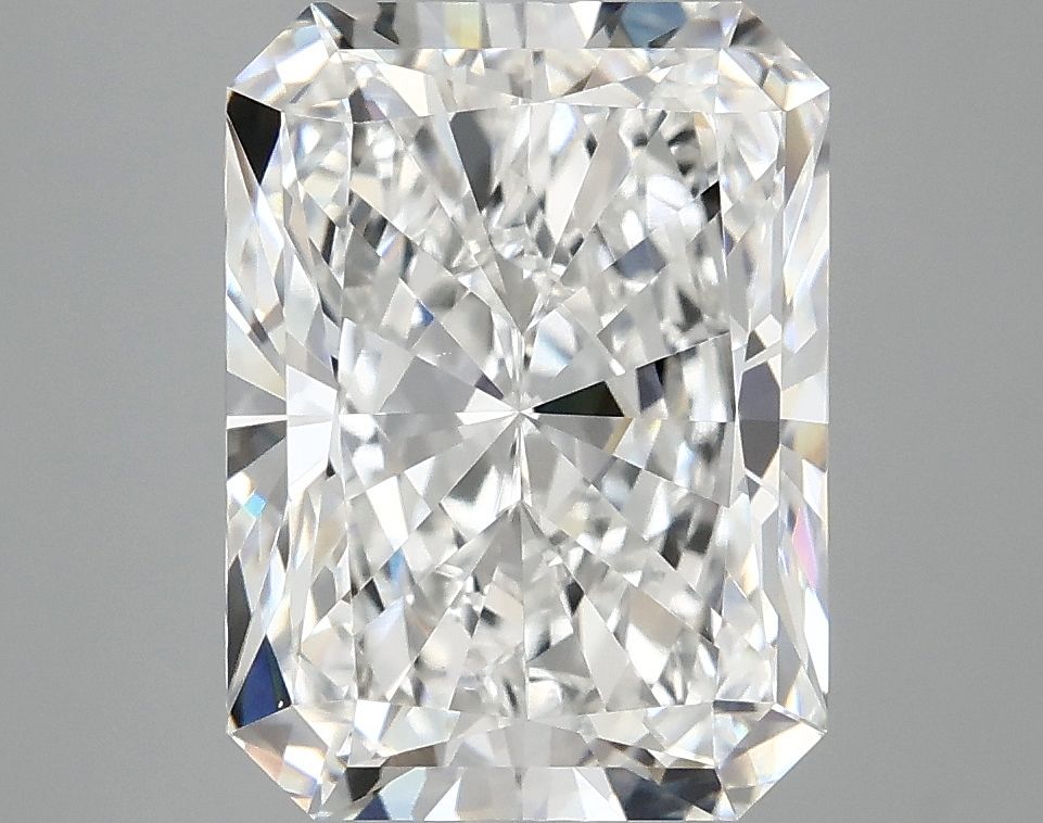 4.13 ct. radiant Lab Grown Diamond front image