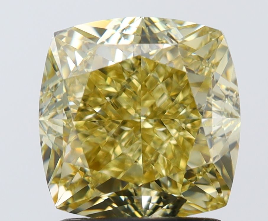 2.17 ct Cushion Brilliant diamond