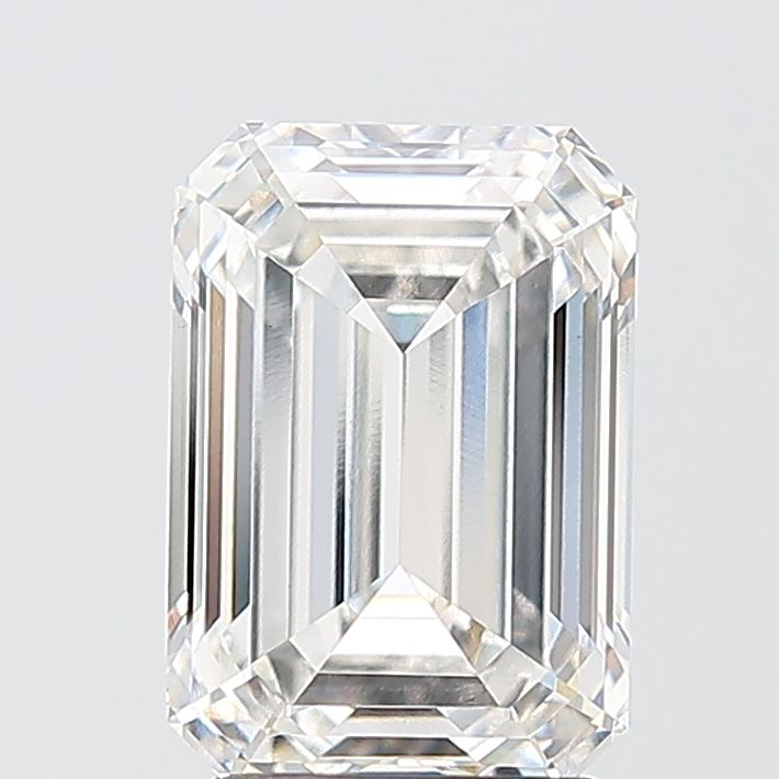 2.60 ct Emerald diamond