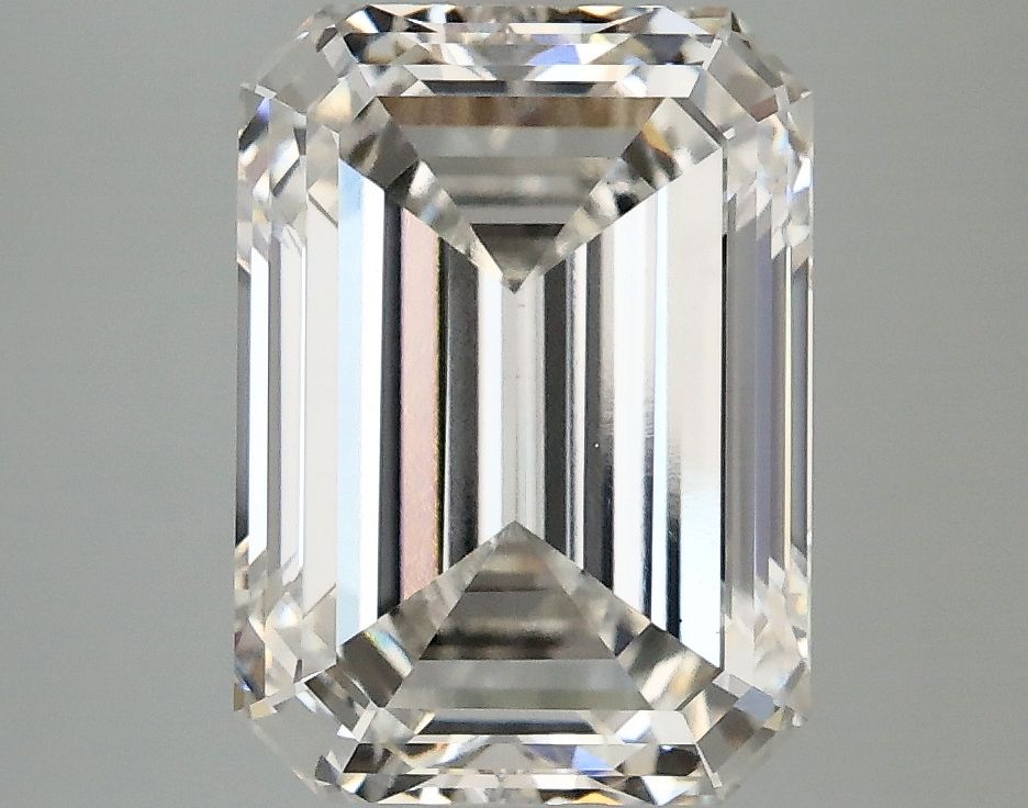 4.03 ct. emerald Lab Grown Diamond front image