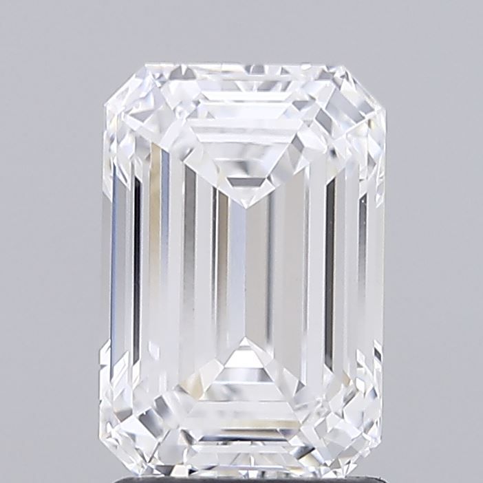 2.13 ct. emerald Lab Grown Diamond front image