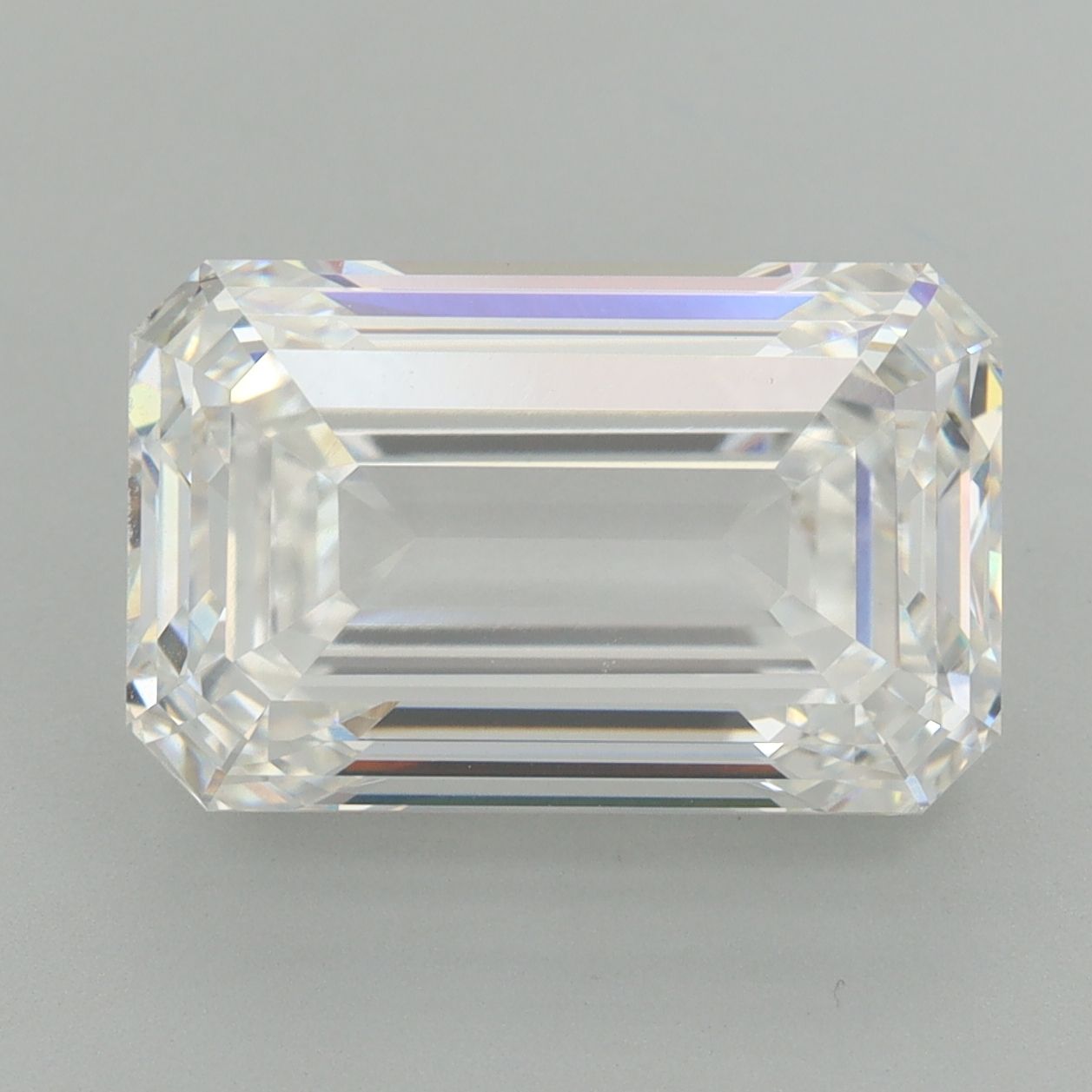 8.00 ct. emerald Lab Grown Diamond front image