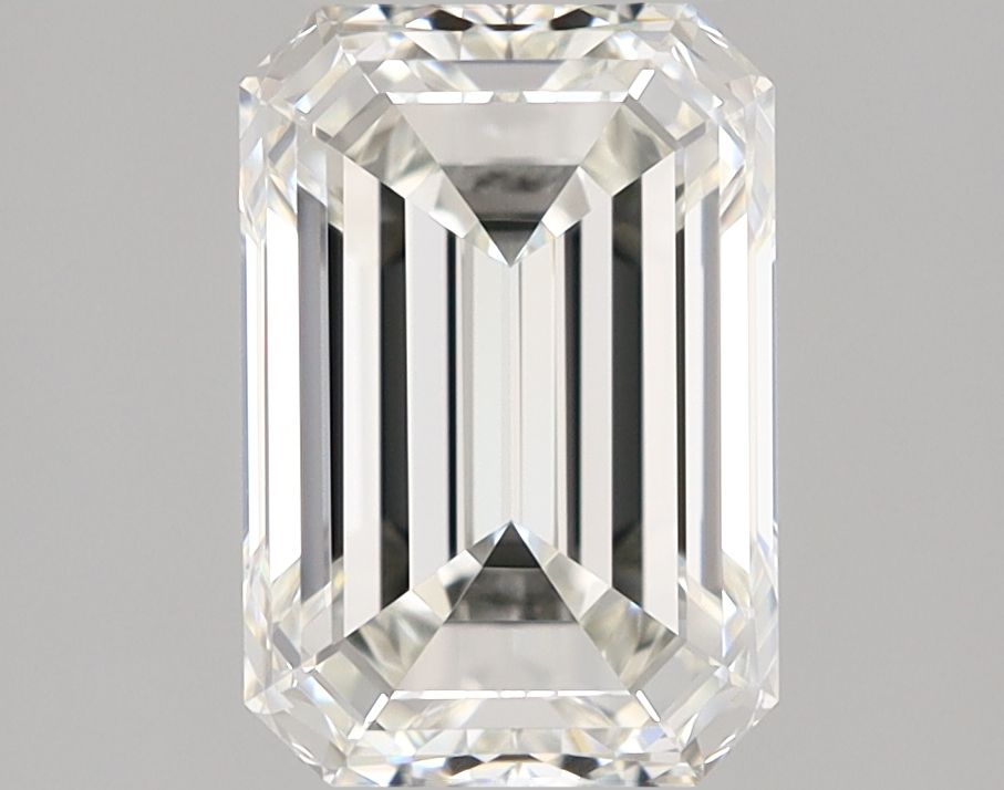 2.03 ct Emerald diamond